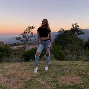 Meet your Posher, Hannah